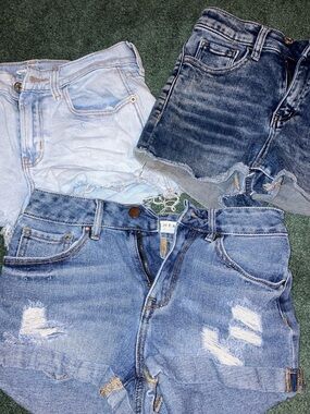 Jeans Subcategory Identification